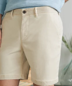 Fashion Coastline Stretch Chino Short (8" Inseam) - Shorts