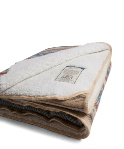 Clearance Doug Good Feather Recycled High Pile Fleece Blanket - Women Home & More|Home & More