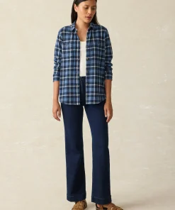 Outlet Legend™ Sweater Shirt - Women Shirts & Tops