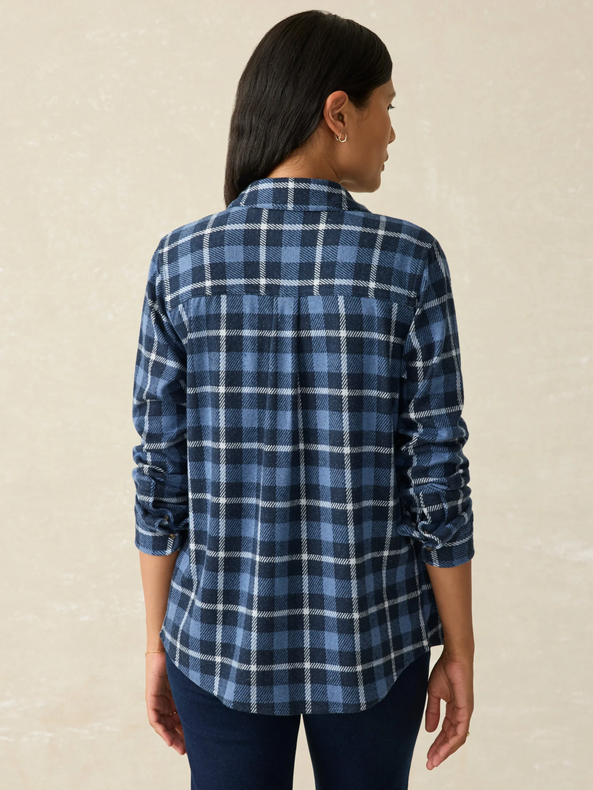 Outlet Legend™ Sweater Shirt - Women Shirts & Tops