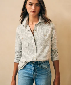 Outlet Legend™ Sweater Shirt - Women Shirts & Tops