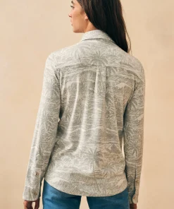 Outlet Legend™ Sweater Shirt - Women Shirts & Tops