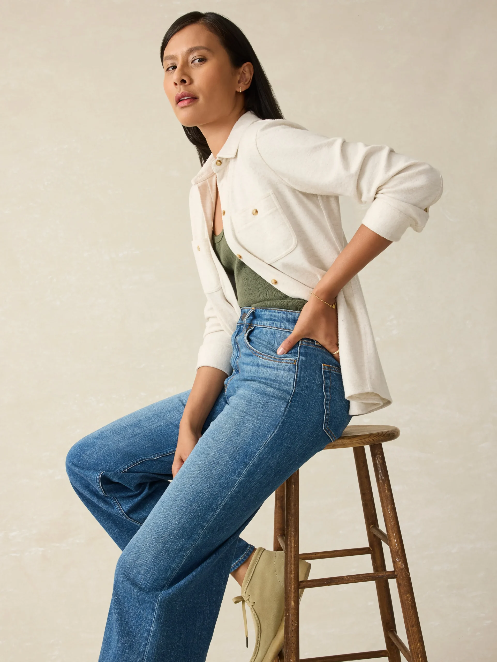 Discount Legend™ Sweater Shirt - Women Shirts & Tops