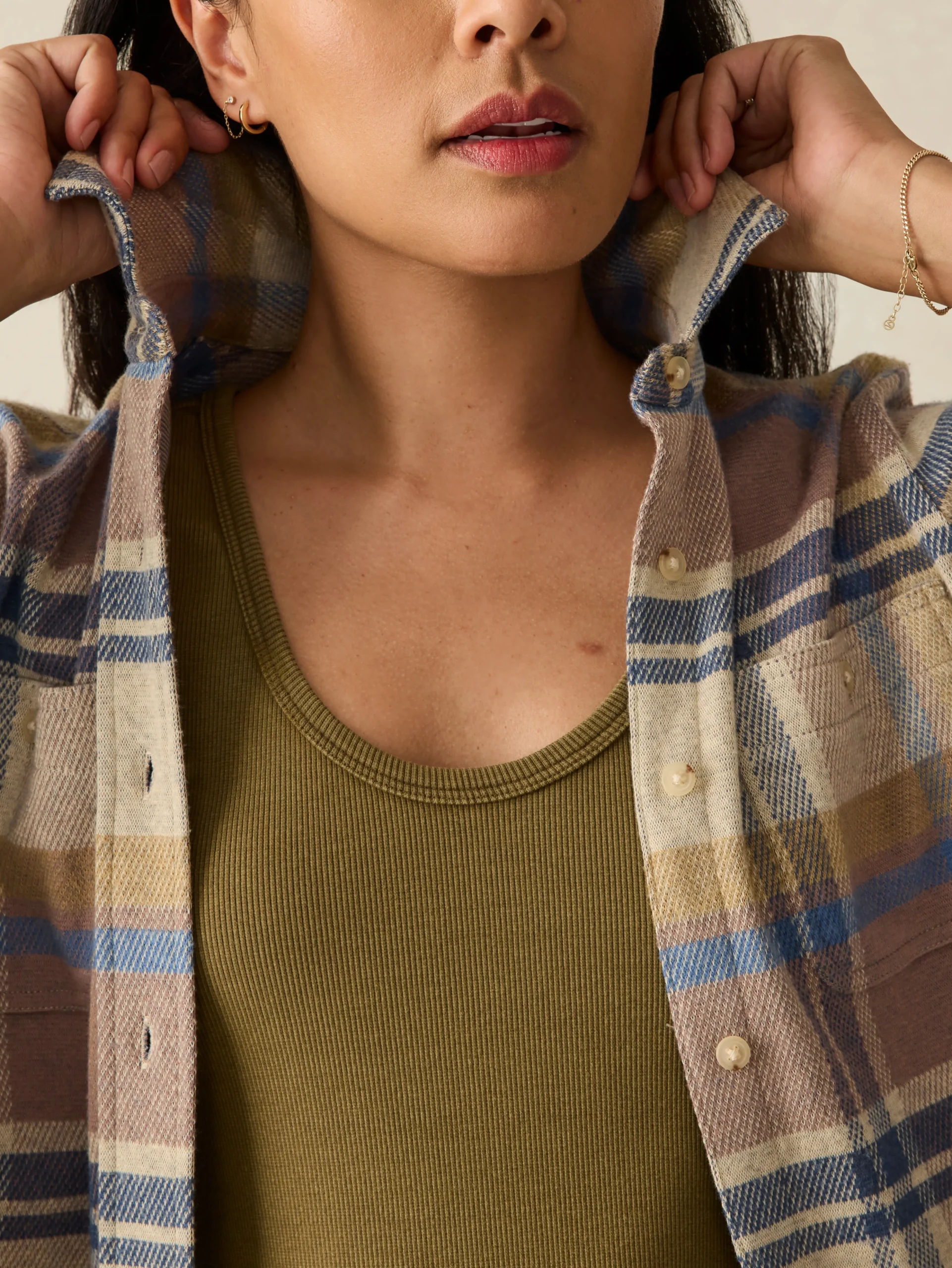 New Legend™ Sweater Shirt - Women Shirts & Tops