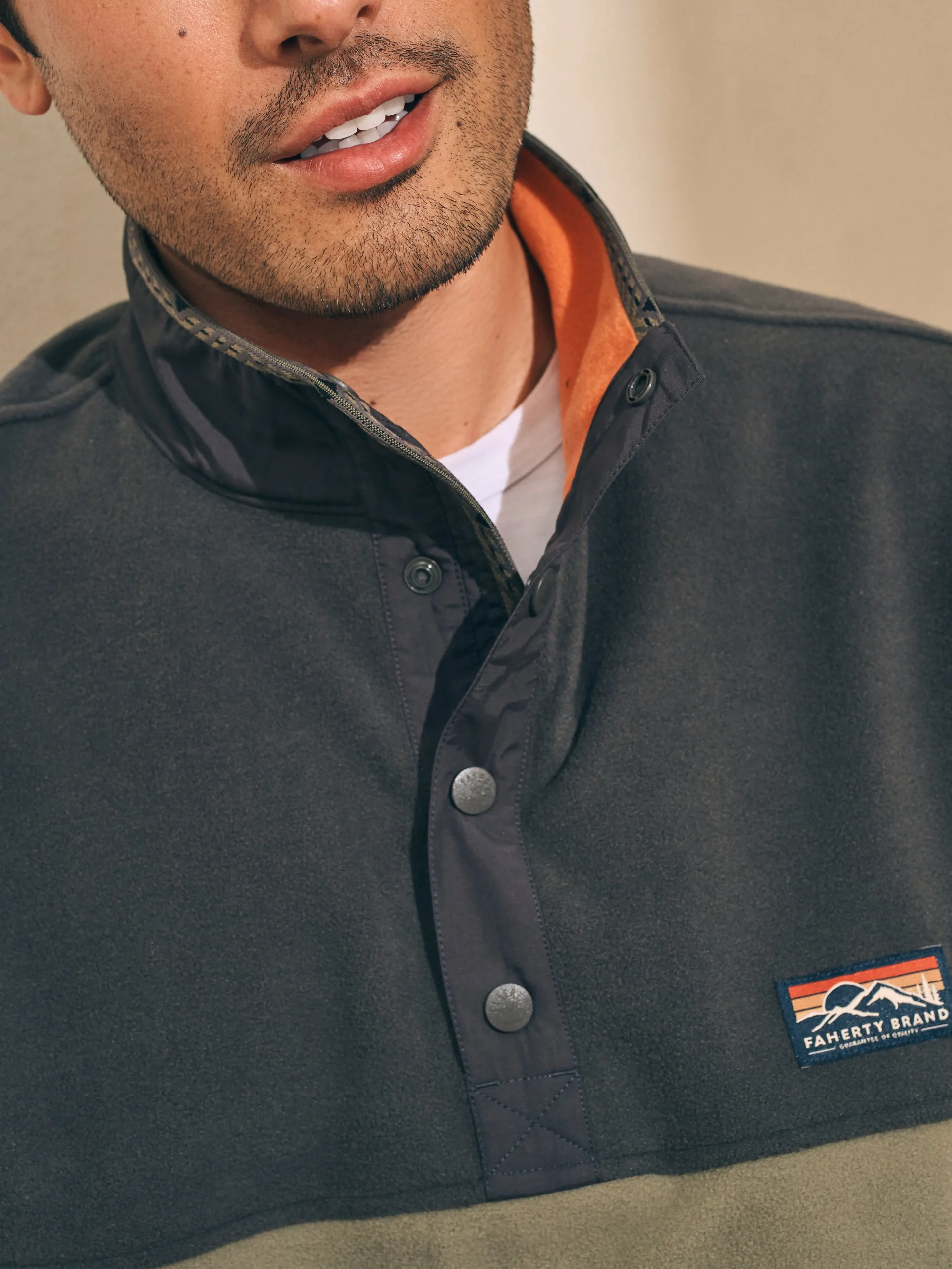 Online Low Pile Fleece Popover - Jackets & Vests