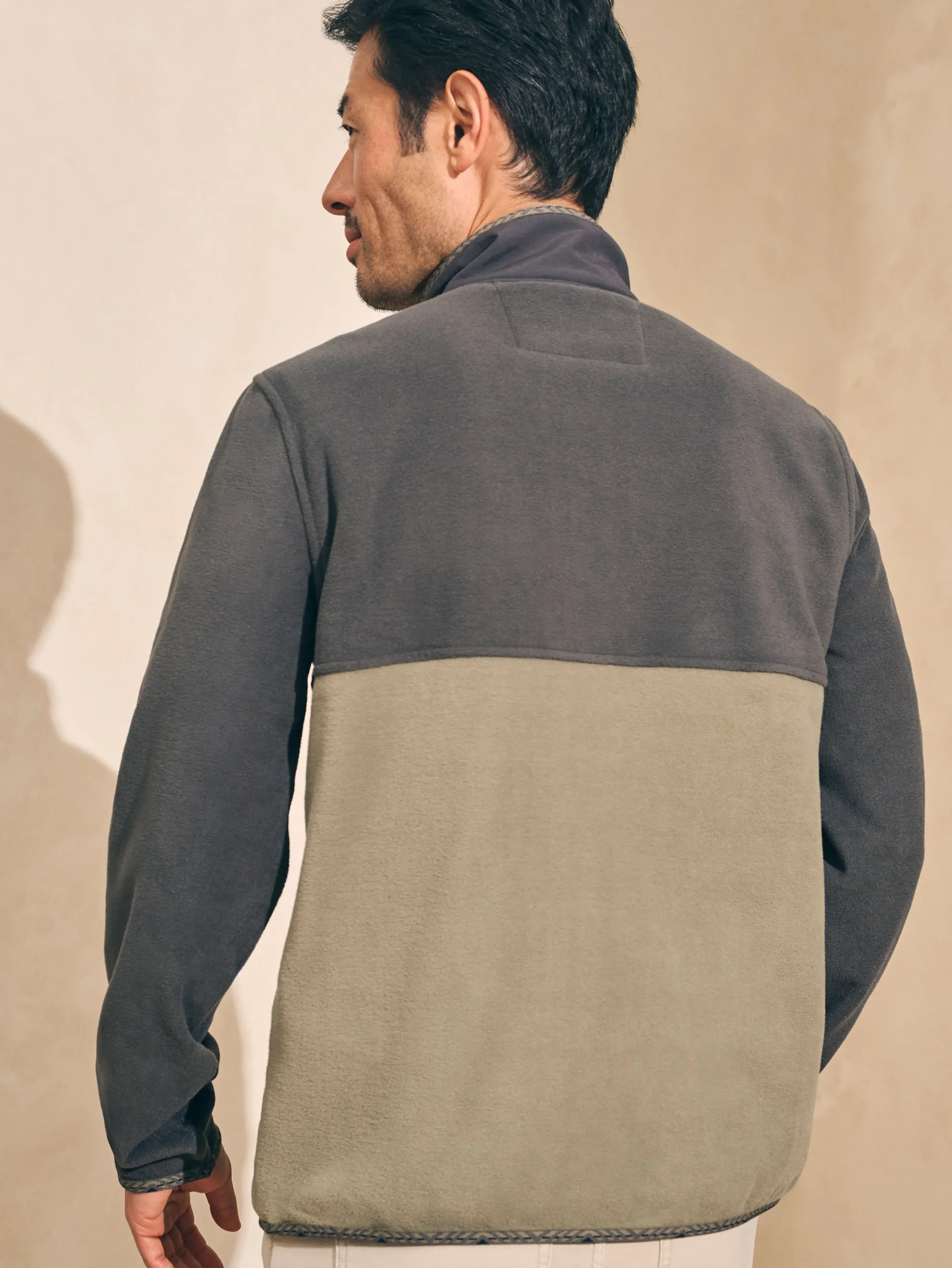 Online Low Pile Fleece Popover - Jackets & Vests