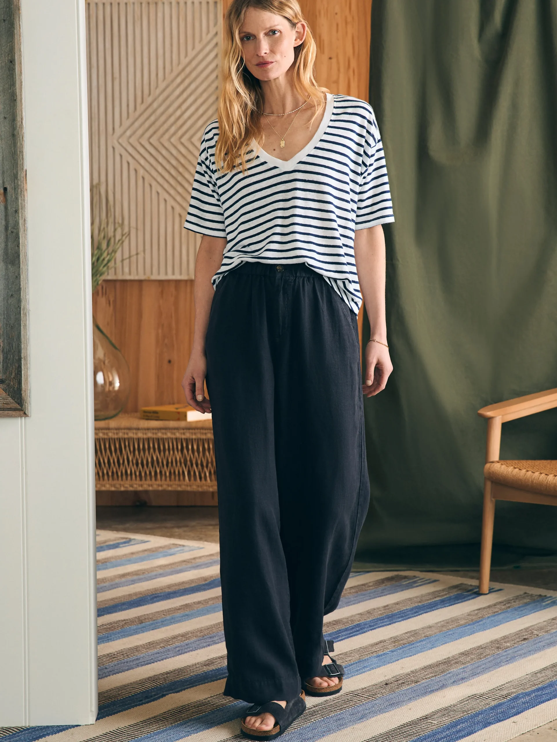 Online Oceanside Linen V-Neck Tee - Women T-Shirts