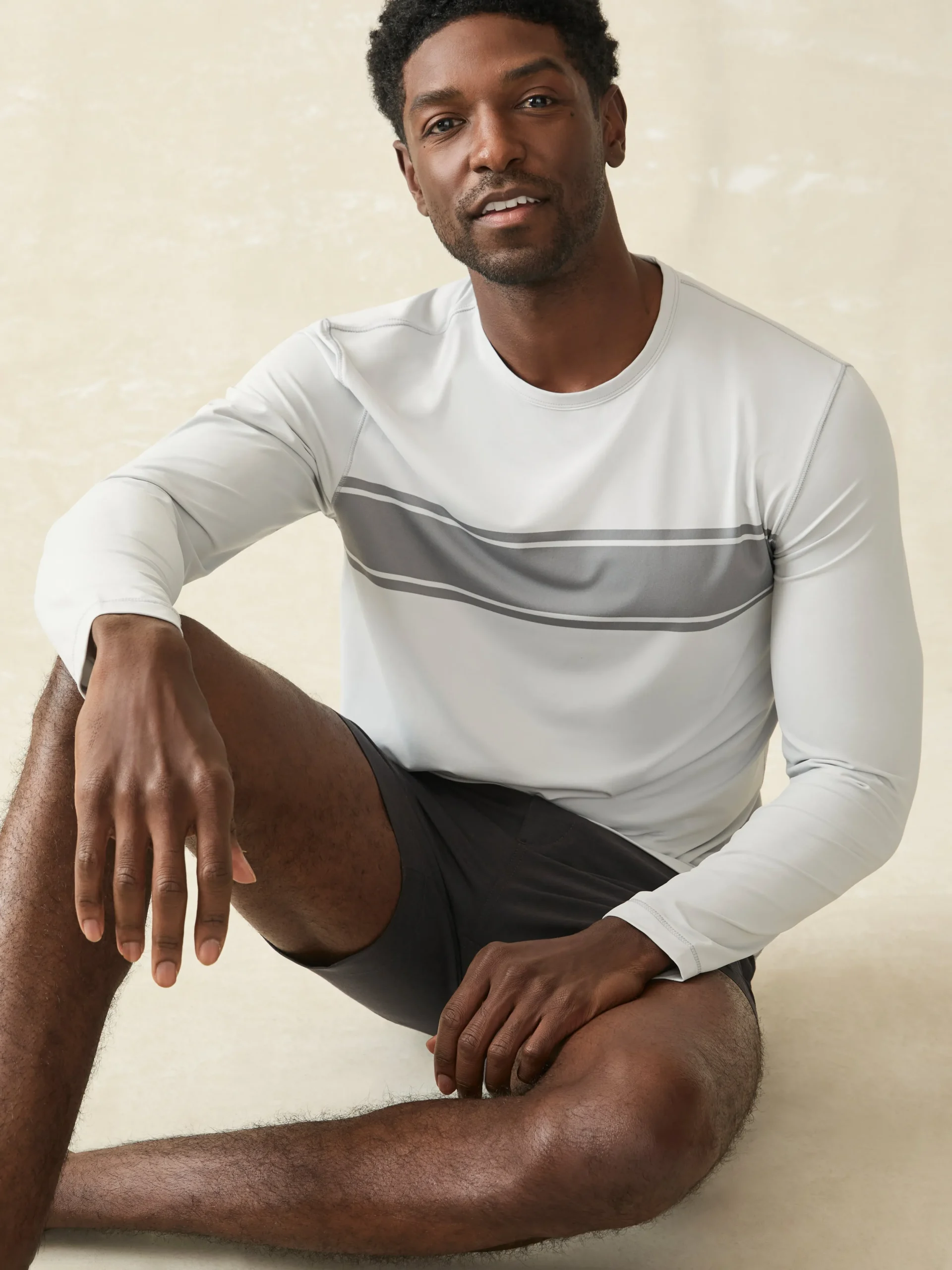 Outlet Shorelite Long-Sleeve Tech Tee - T-Shirts & Henleys