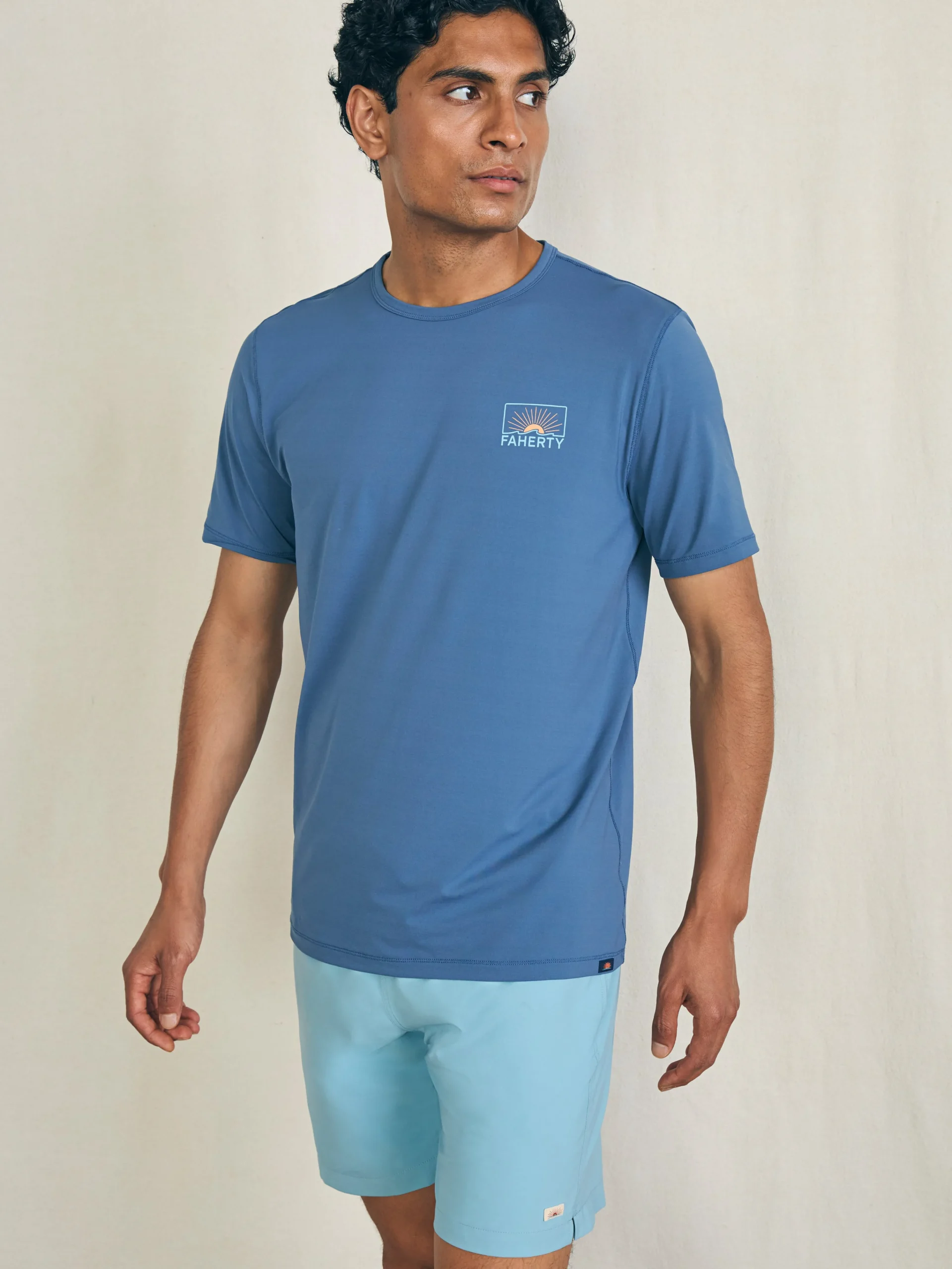 Sale Shorelite Short-Sleeve Tech Tee - T-Shirts & Henleys