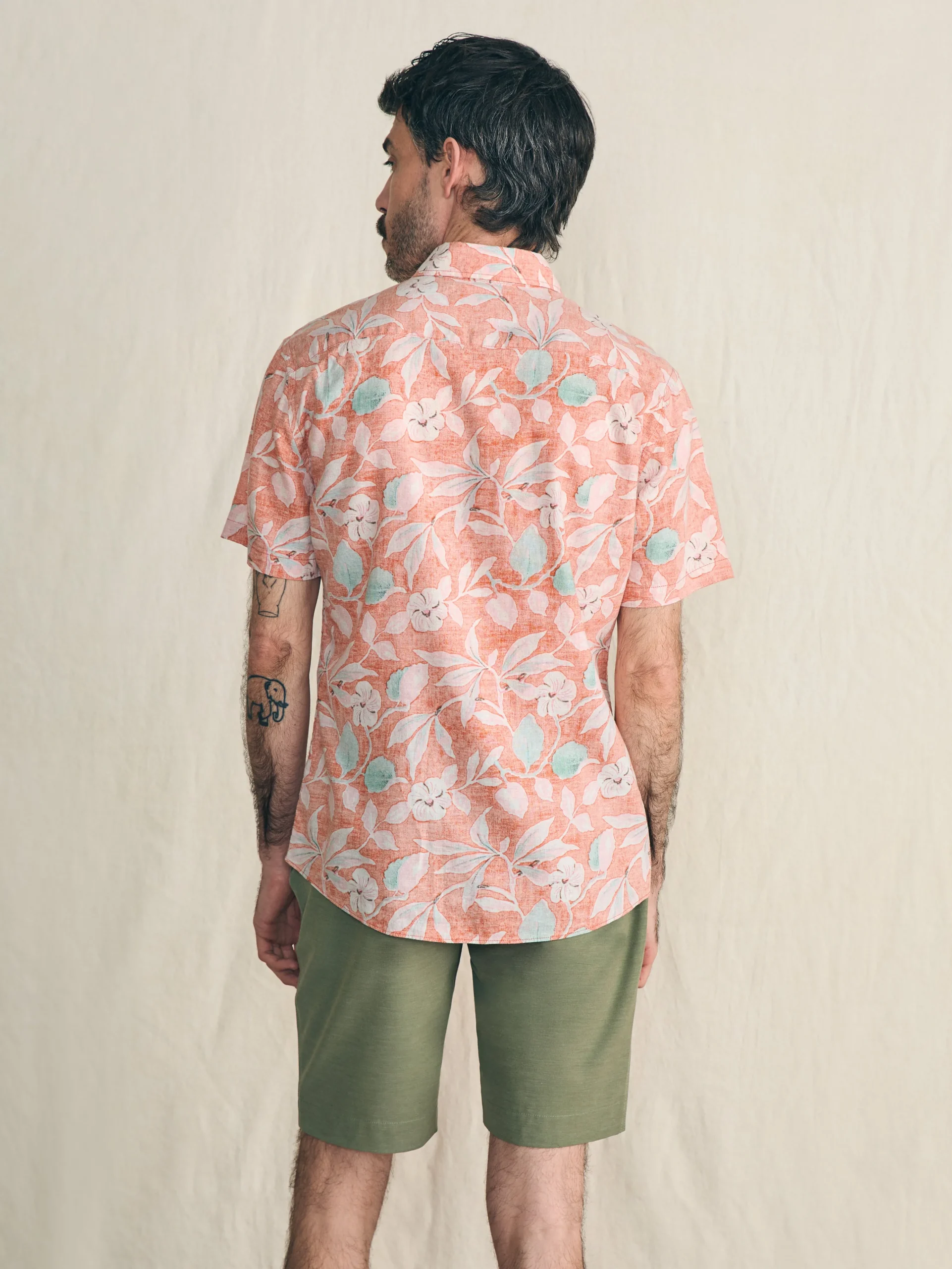 Fashion Short-Sleeve Breeze Shirt - Shirts