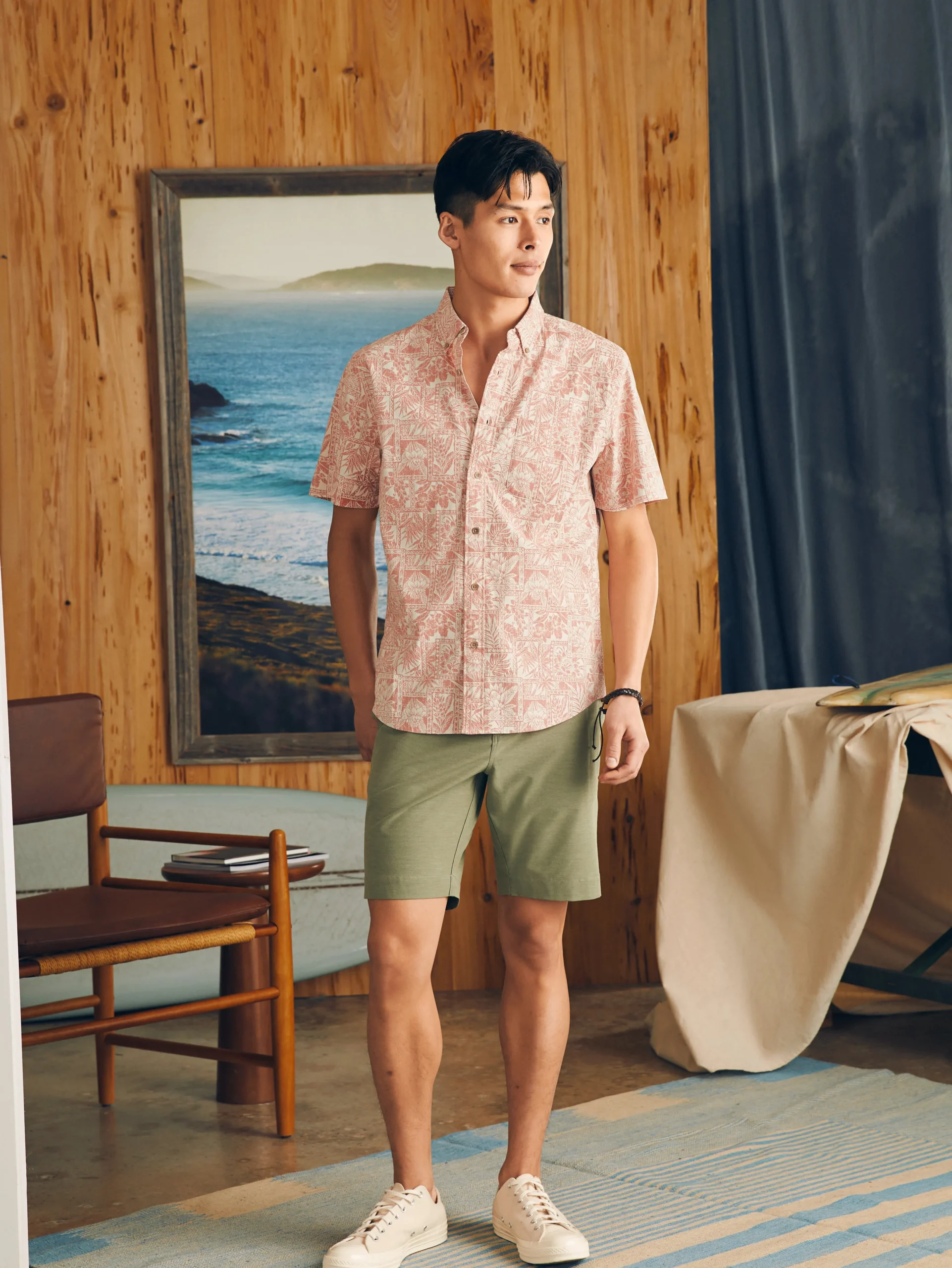 Fashion Short-Sleeve Stretch Playa Shirt - Shirts