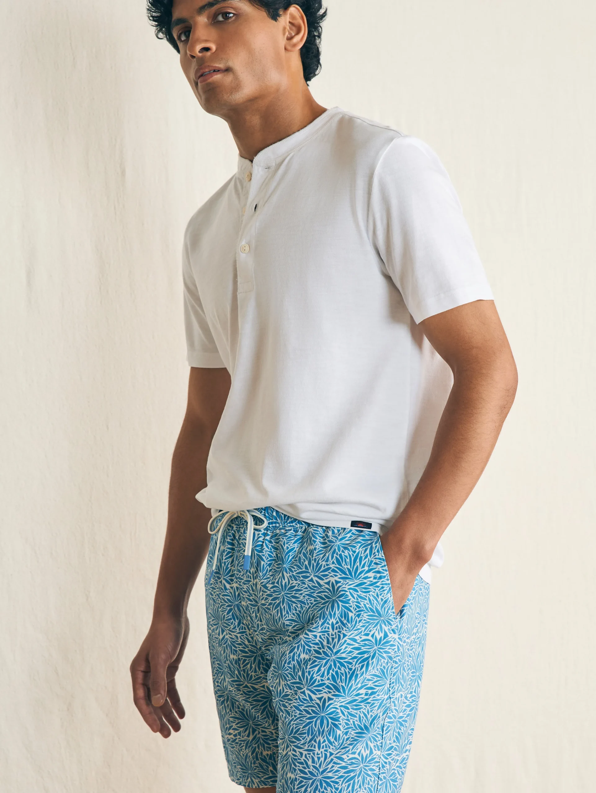 Outlet Short-Sleeve Sunwashed Henley - T-Shirts & Henleys