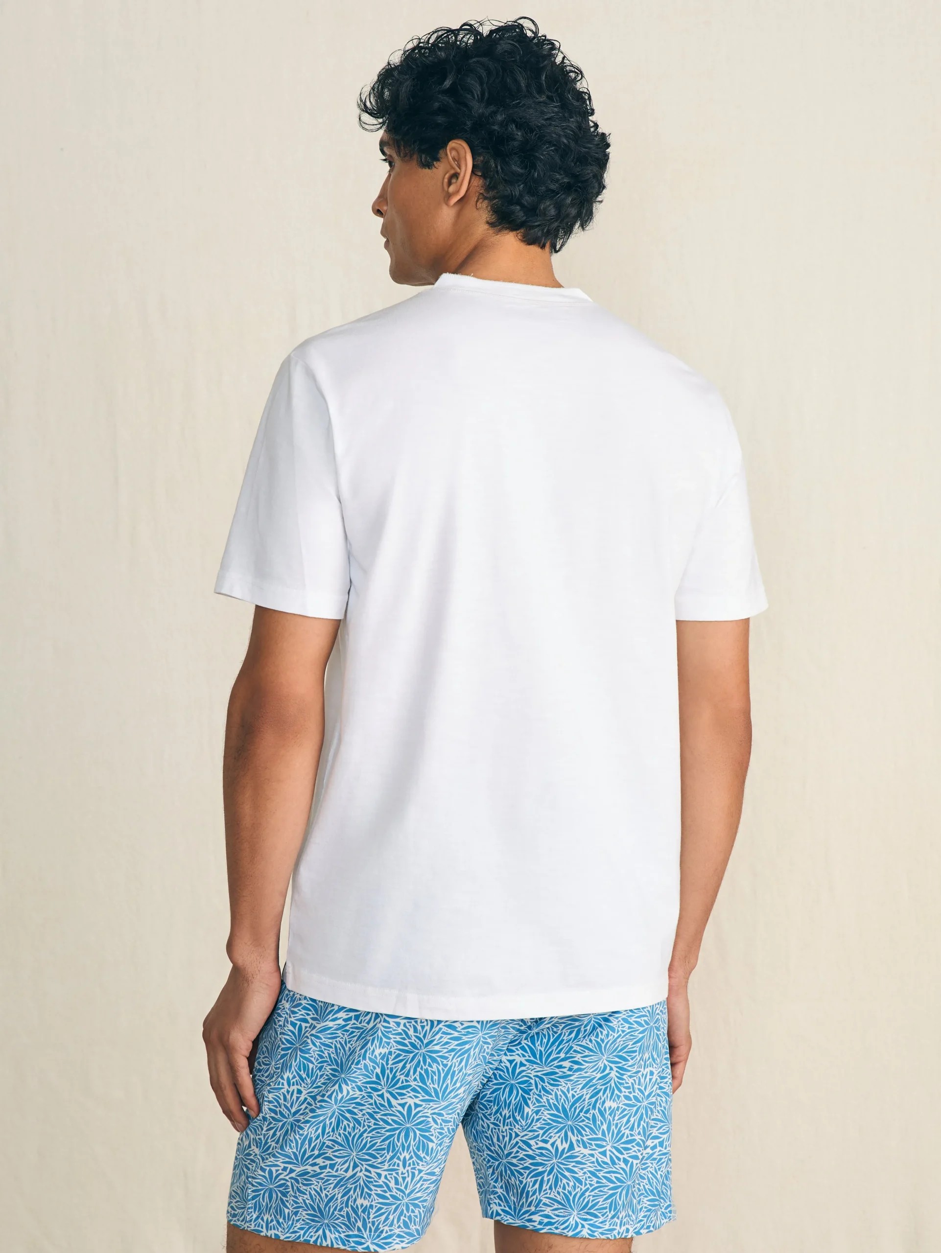 Outlet Short-Sleeve Sunwashed Henley - T-Shirts & Henleys