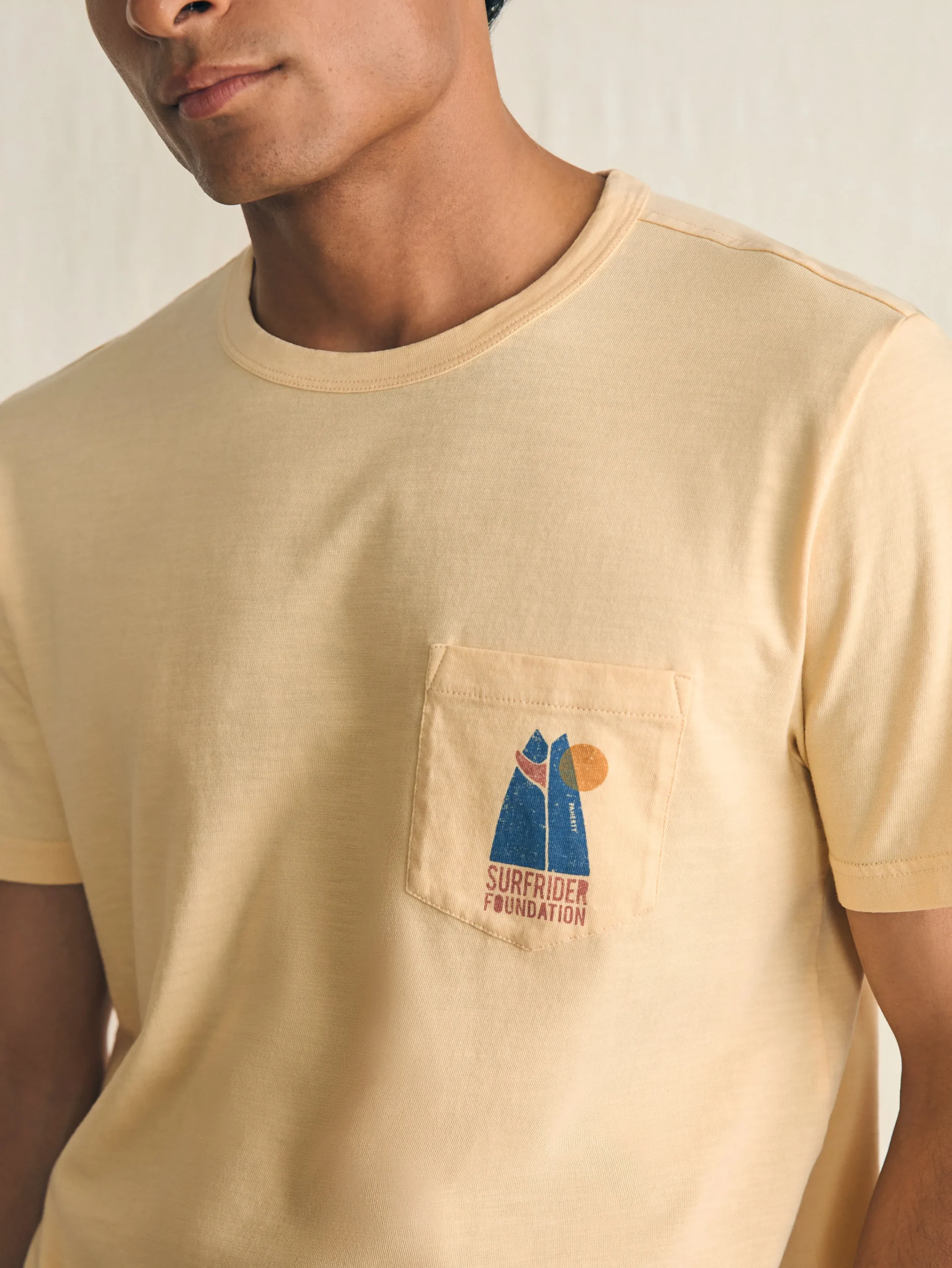 Fashion Short-Sleeve Surfrider Sunwashed Pocket Tee - T-Shirts & Henleys