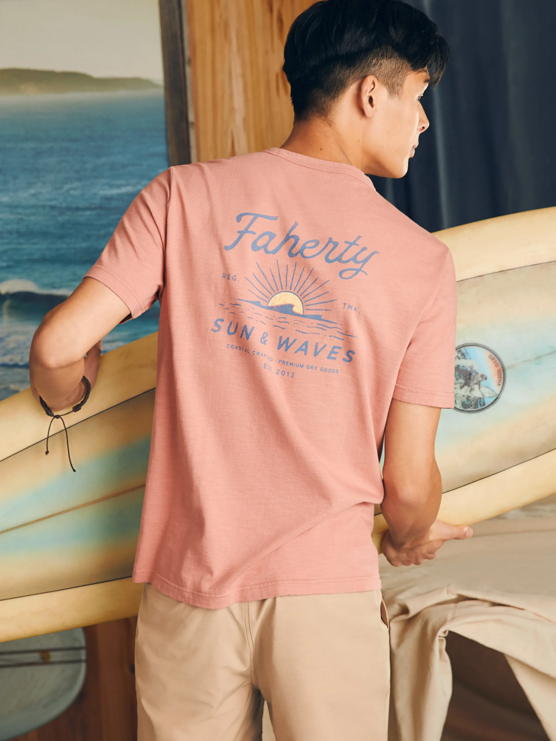 Fashion Sunwashed Graphic Tee - T-Shirts & Henleys