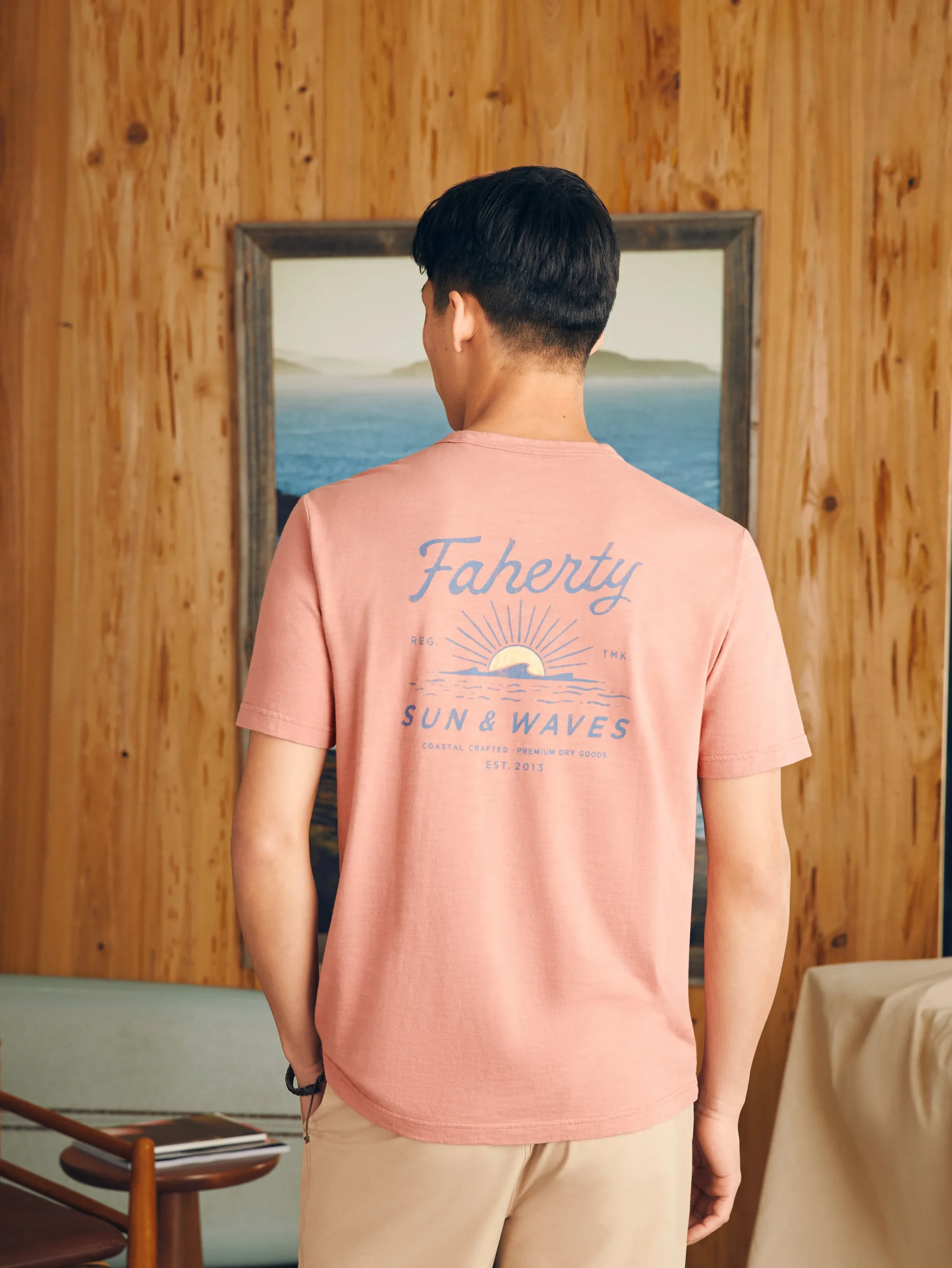 Fashion Sunwashed Graphic Tee - T-Shirts & Henleys